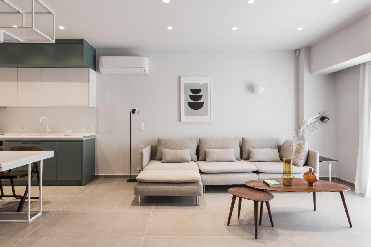 Marvelous 2Br Apartments With Balcony By Upstreet Atenas Exterior foto