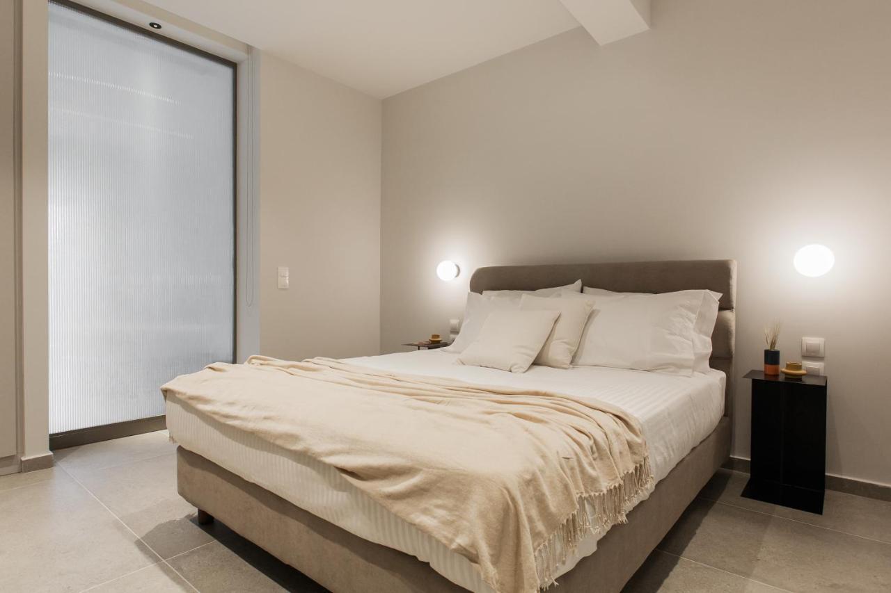 Marvelous 2Br Apartments With Balcony By Upstreet Atenas Exterior foto