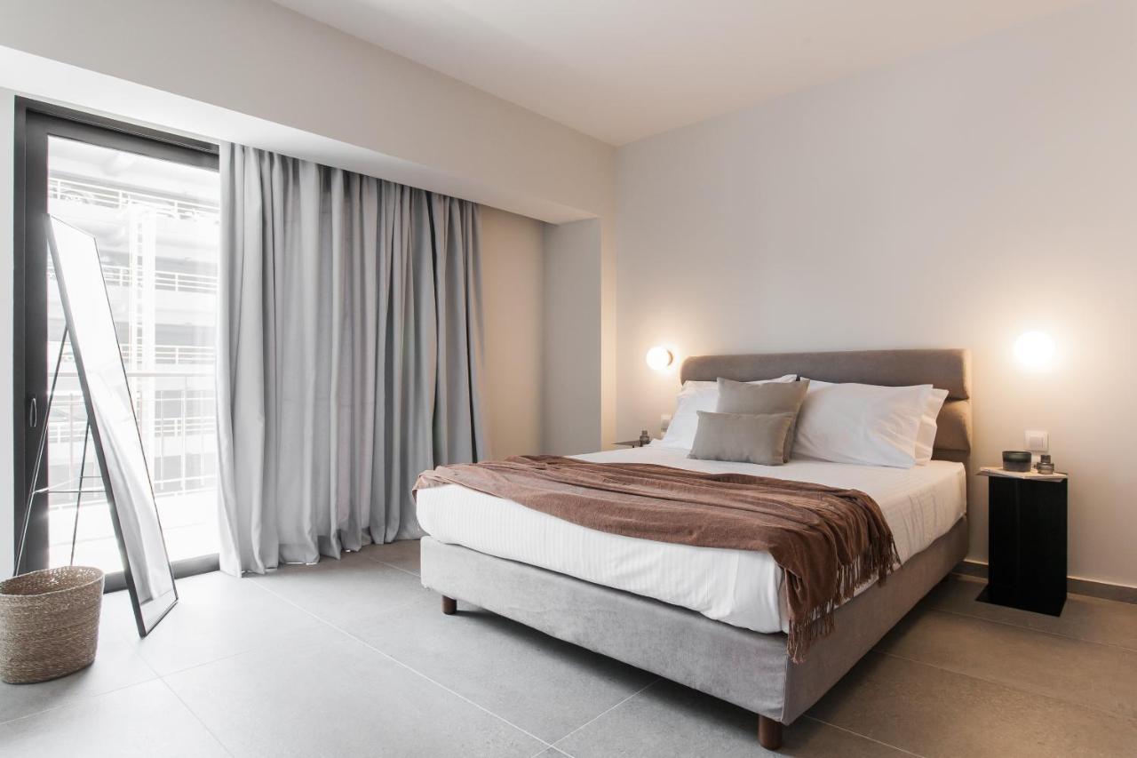 Marvelous 2Br Apartments With Balcony By Upstreet Atenas Exterior foto